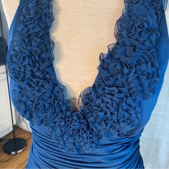 Adrianna Papell solid blue gathered halter styled evening party dress. - Picture 4 of 16